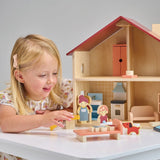 Poppets Dollhouse