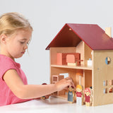 Poppets Dollhouse